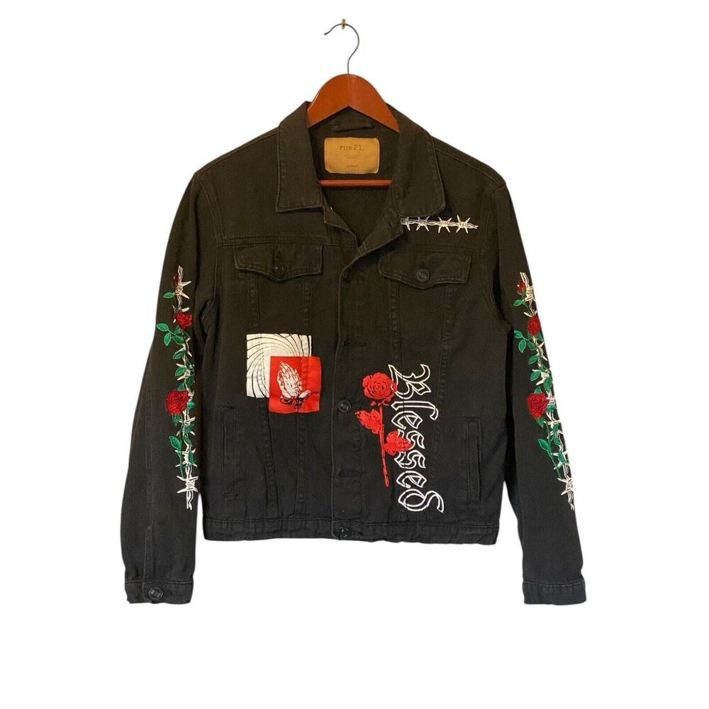 rue 21 Blessed Black Jean Jacket Women's Size S Embroidery Flowers Praying Hands